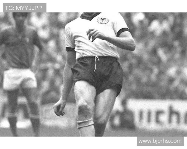 俄裔足球球星跨越国界的人生故事与绿茵场上的辉煌轨迹