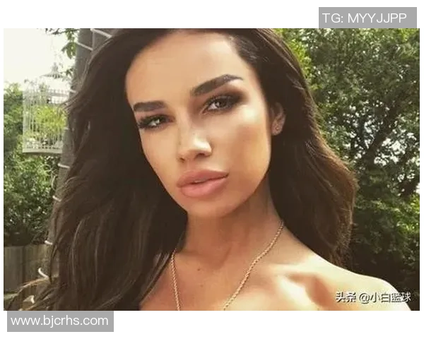 全球足球明星老婆颜值大盘点 哪些美女伴侣最吸睛引人注目