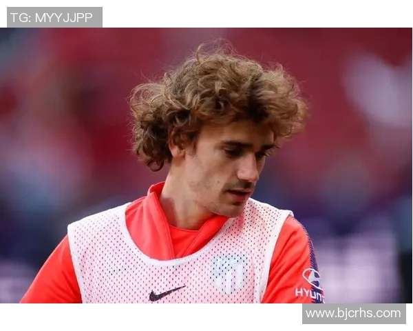 足球巨星女儿专访：谈成长经历与父亲的影响力